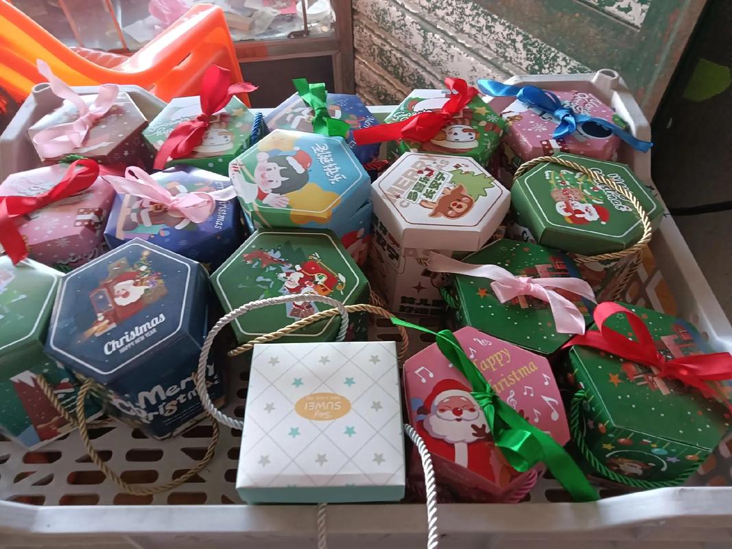 抖音上圣诞周期礼盒